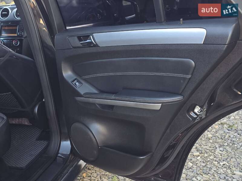 Позашляховик / Кросовер Mercedes-Benz M-Class 2010 в Тернополі