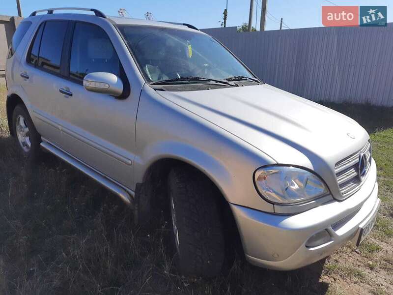 Внедорожник / Кроссовер Mercedes-Benz M-Class 2005 в Каневе фото 5 Внедорожник / Кроссовер Mercedes-Benz M-Class 2005 в Каневе