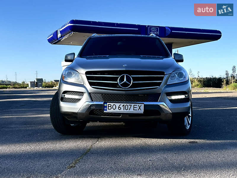 Внедорожник / Кроссовер Mercedes-Benz M-Class 2012 в Дубно фото 4 Внедорожник / Кроссовер Mercedes-Benz M-Class 2012 в Дубно