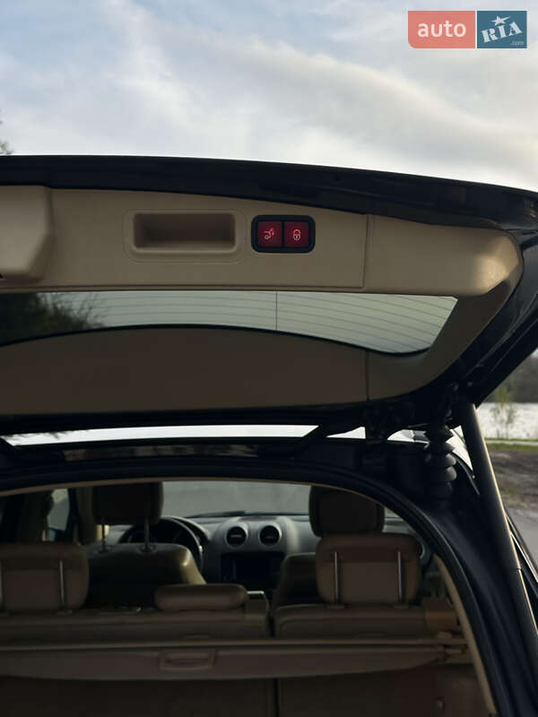 Внедорожник / Кроссовер Mercedes-Benz M-Class 2006 в Белой Церкви