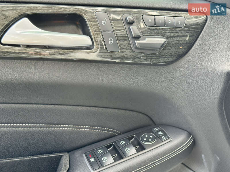 Позашляховик / Кросовер Mercedes-Benz M-Class 2013 в Львові фото 82 Позашляховик / Кросовер Mercedes-Benz M-Class 2013 в Львові