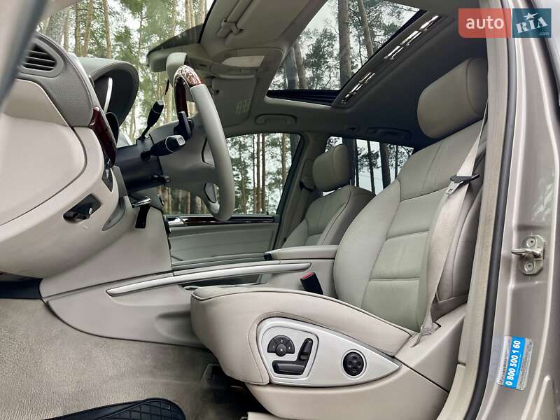 Позашляховик / Кросовер Mercedes-Benz M-Class 2008 в Києві