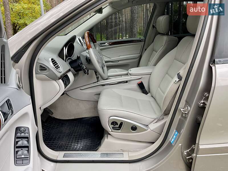 Позашляховик / Кросовер Mercedes-Benz M-Class 2008 в Києві