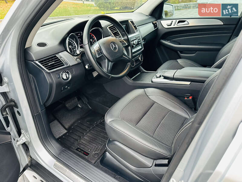 Позашляховик / Кросовер Mercedes-Benz M-Class 2013 в Дніпрі