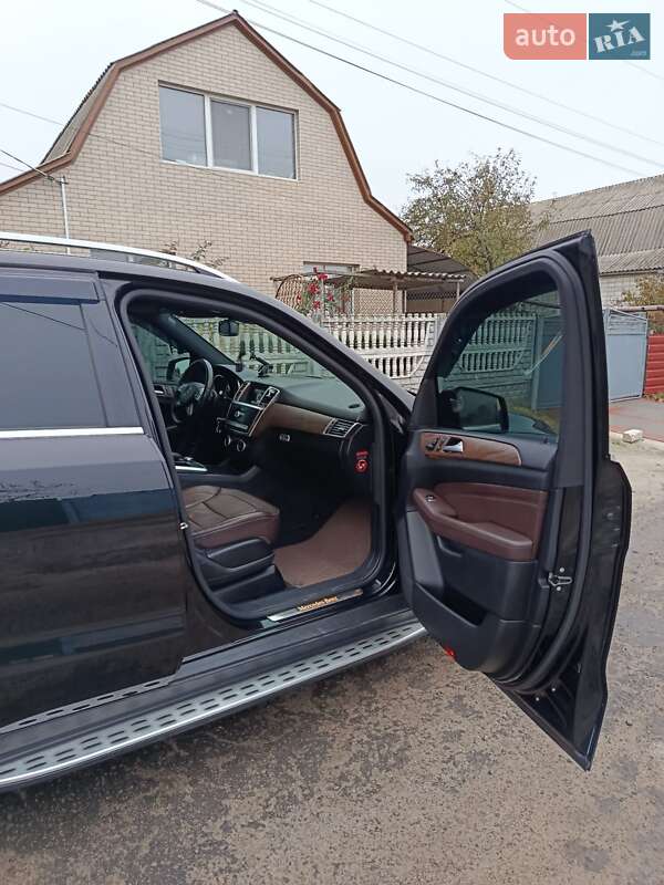 Внедорожник / Кроссовер Mercedes-Benz M-Class 2013 в Киеве фото 4 Внедорожник / Кроссовер Mercedes-Benz M-Class 2013 в Киеве