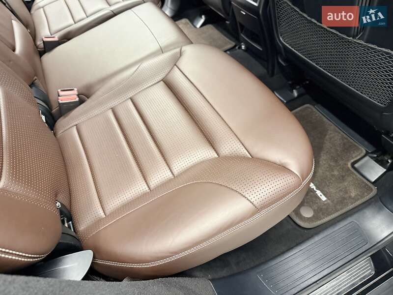 Внедорожник / Кроссовер Mercedes-Benz M-Class 2012 в Киеве фото 35 Внедорожник / Кроссовер Mercedes-Benz M-Class 2012 в Киеве