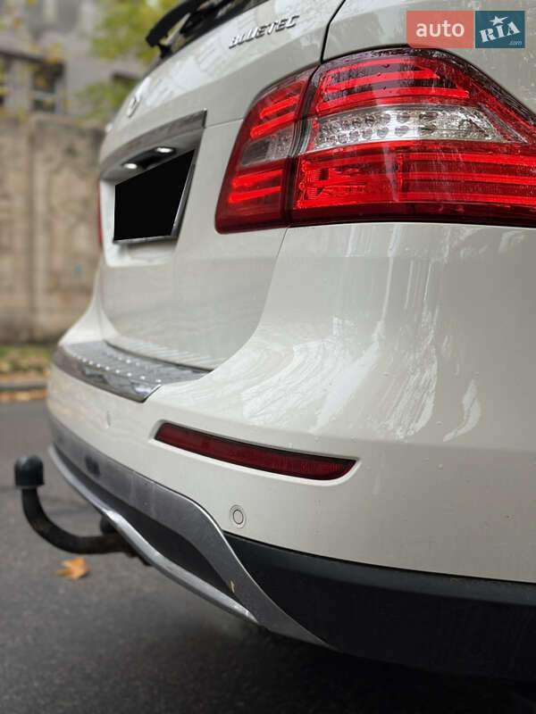 Позашляховик / Кросовер Mercedes-Benz M-Class 2012 в Миколаєві фото 7 Позашляховик / Кросовер Mercedes-Benz M-Class 2012 в Миколаєві