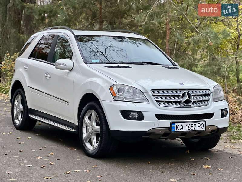 Mercedes-Benz M-Class 2008 Mercedes-Benz M-Class 2008