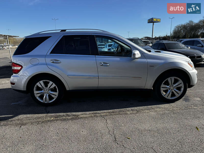 Внедорожник / Кроссовер Mercedes-Benz M-Class 2010 в Львове фото 6 Внедорожник / Кроссовер Mercedes-Benz M-Class 2010 в Львове