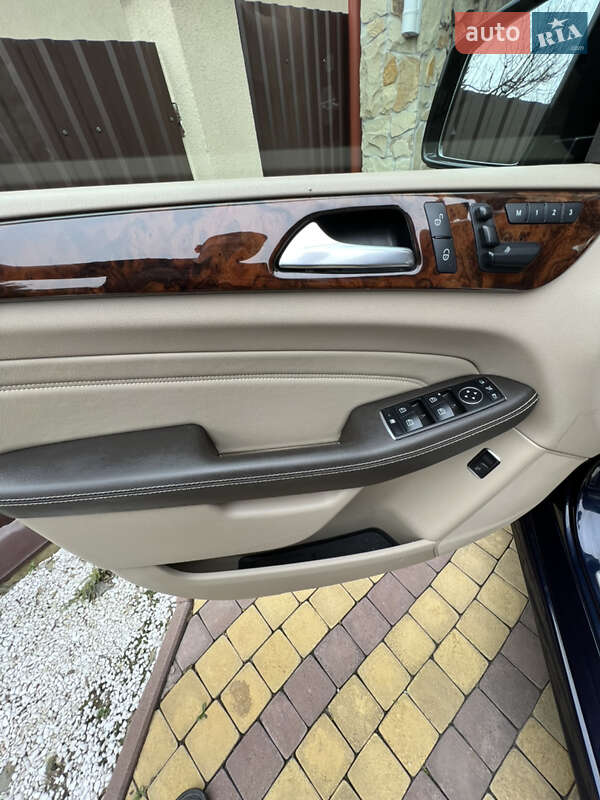 Позашляховик / Кросовер Mercedes-Benz M-Class 2015 в Львові