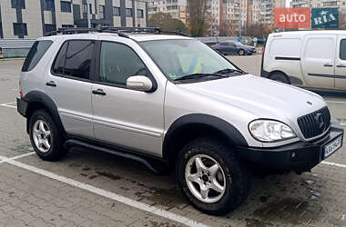 Позашляховик / Кросовер Mercedes-Benz M-Class 2002 в Києві