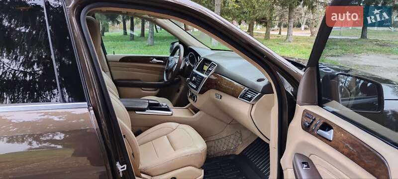 Позашляховик / Кросовер Mercedes-Benz M-Class 2012 в Дубні фото 47 Позашляховик / Кросовер Mercedes-Benz M-Class 2012 в Дубні