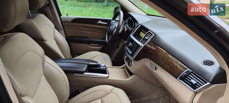 Позашляховик / Кросовер Mercedes-Benz M-Class 2012 в Дубні фото 51 Позашляховик / Кросовер Mercedes-Benz M-Class 2012 в Дубні