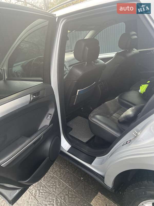 Внедорожник / Кроссовер Mercedes-Benz M-Class 2007 в Ужгороде фото 10 Внедорожник / Кроссовер Mercedes-Benz M-Class 2007 в Ужгороде