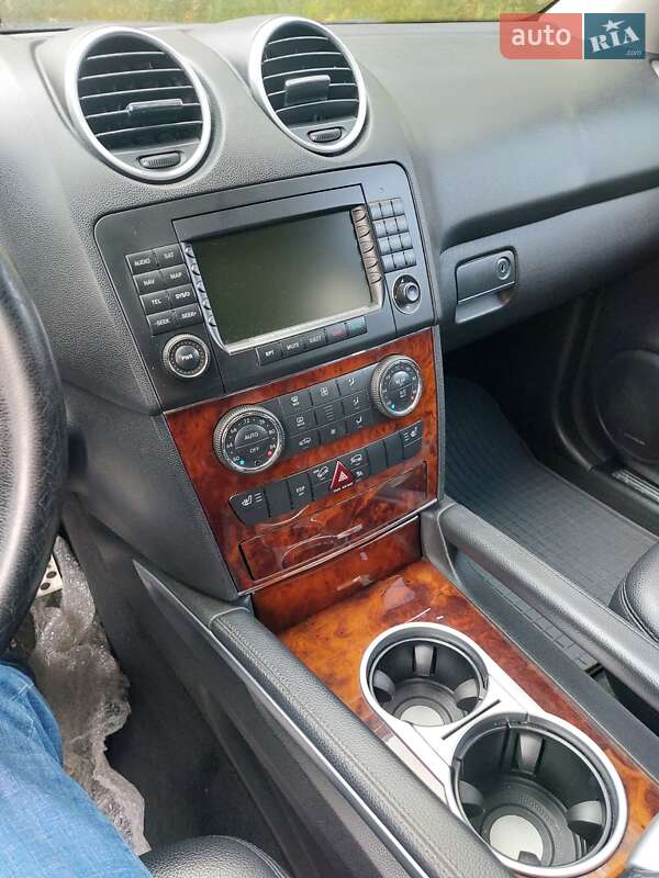 Внедорожник / Кроссовер Mercedes-Benz M-Class 2007 в Одессе фото 13 Внедорожник / Кроссовер Mercedes-Benz M-Class 2007 в Одессе