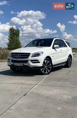 Внедорожник / Кроссовер Mercedes-Benz M-Class 2012 в Мукачево