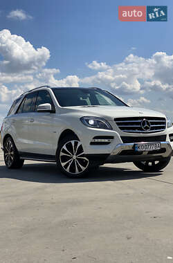 Внедорожник / Кроссовер Mercedes-Benz M-Class 2012 в Мукачево