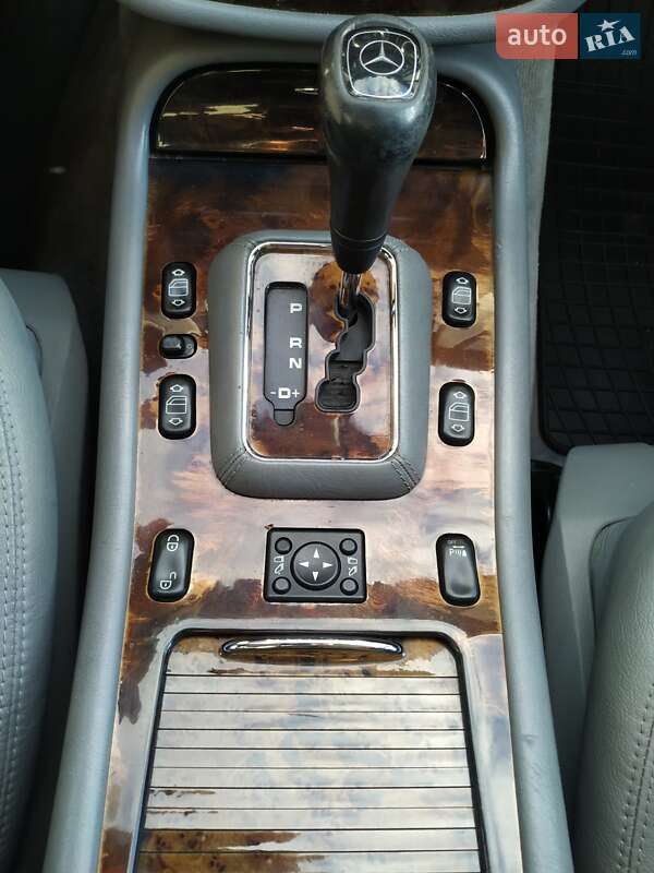 Позашляховик / Кросовер Mercedes-Benz M-Class 2004 в Ужгороді