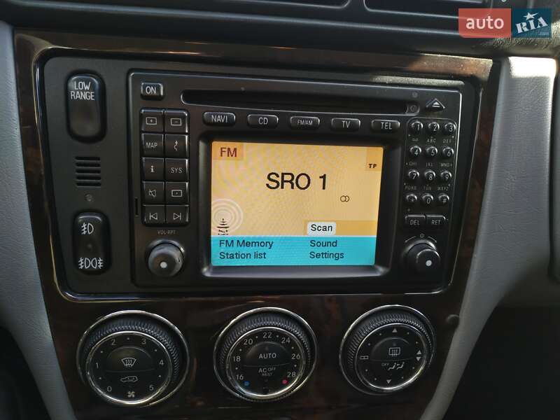 Позашляховик / Кросовер Mercedes-Benz M-Class 2004 в Ужгороді