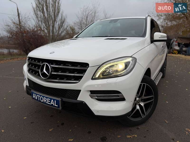 Позашляховик / Кросовер Mercedes-Benz M-Class 2013 в Кривому Розі