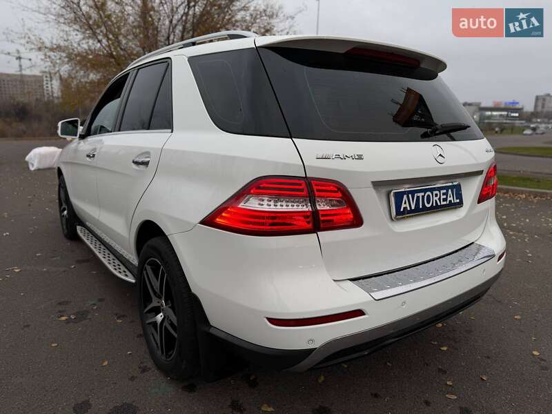 Позашляховик / Кросовер Mercedes-Benz M-Class 2013 в Кривому Розі