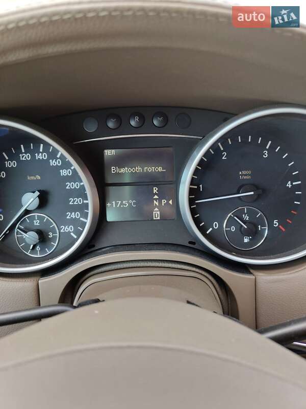 Позашляховик / Кросовер Mercedes-Benz M-Class 2011 в Острозі фото 14 Позашляховик / Кросовер Mercedes-Benz M-Class 2011 в Острозі