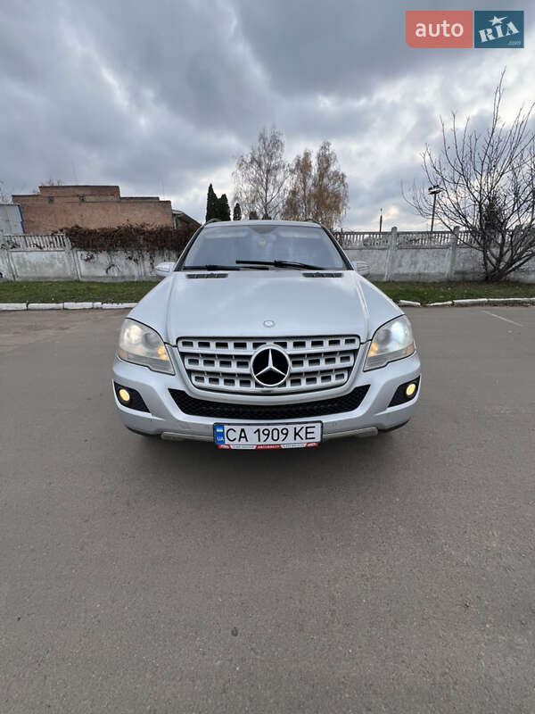 Позашляховик / Кросовер Mercedes-Benz M-Class 2008 в Прилуках фото 9 Позашляховик / Кросовер Mercedes-Benz M-Class 2008 в Прилуках