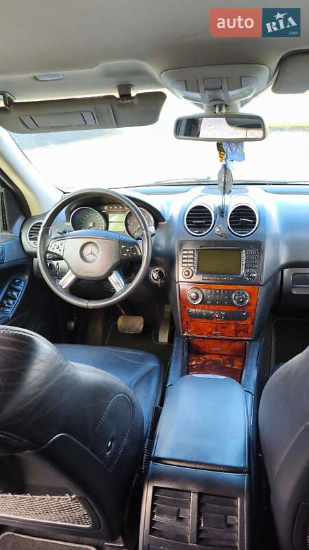 Позашляховик / Кросовер Mercedes-Benz M-Class 2006 в Рокитному фото 12 Позашляховик / Кросовер Mercedes-Benz M-Class 2006 в Рокитному