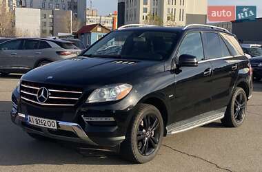 Позашляховик / Кросовер Mercedes-Benz M-Class 2011 в Києві