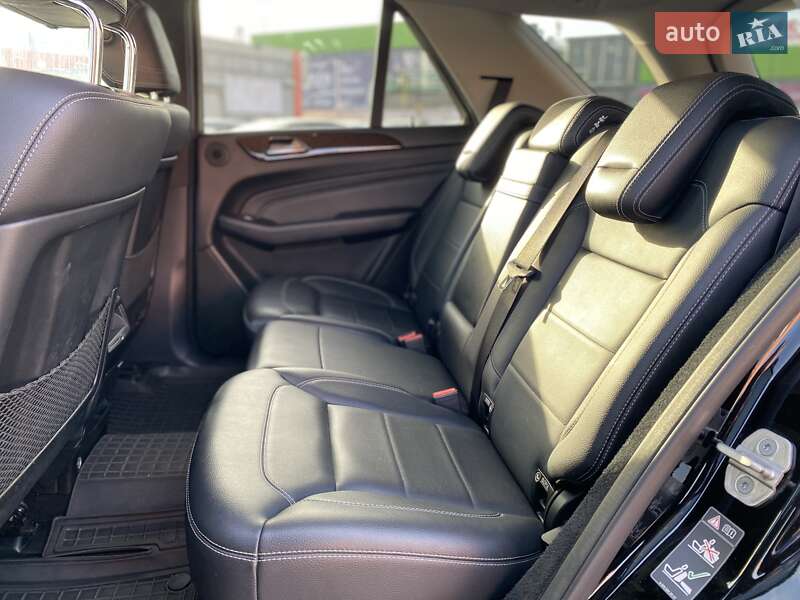 Позашляховик / Кросовер Mercedes-Benz M-Class 2011 в Києві фото 14 Позашляховик / Кросовер Mercedes-Benz M-Class 2011 в Києві