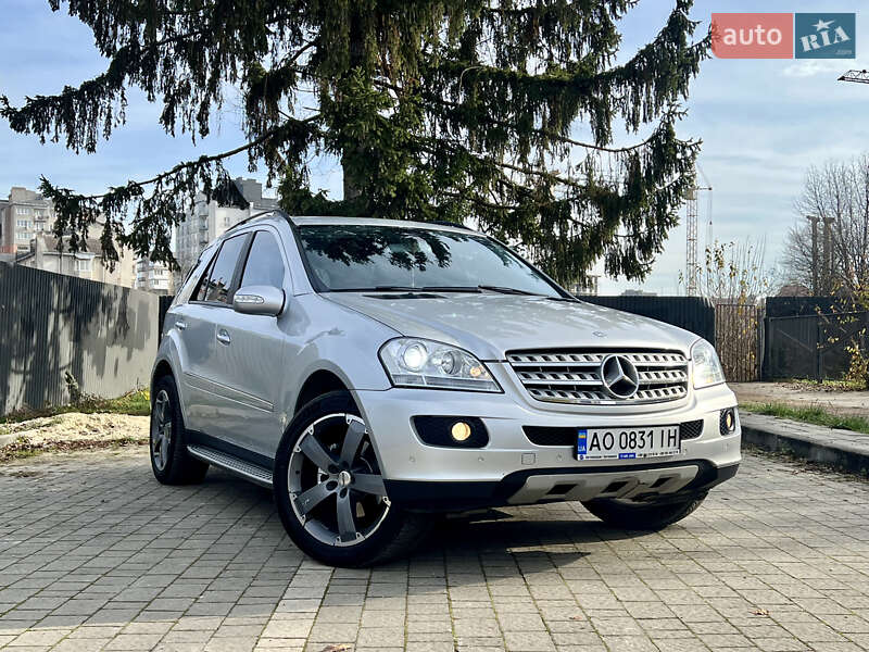 Внедорожник / Кроссовер Mercedes-Benz M-Class 2006 в Ивано-Франковске