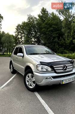 Позашляховик / Кросовер Mercedes-Benz M-Class 2005 в Прилуках