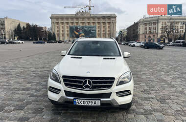 Позашляховик / Кросовер Mercedes-Benz M-Class 2013 в Харкові