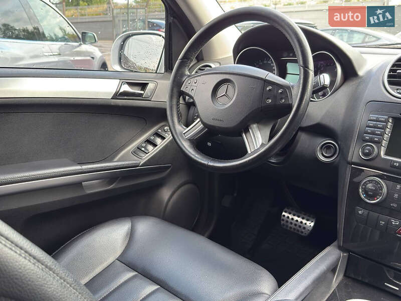 Позашляховик / Кросовер Mercedes-Benz M-Class 2008 в Чернівцях фото 13 Позашляховик / Кросовер Mercedes-Benz M-Class 2008 в Чернівцях
