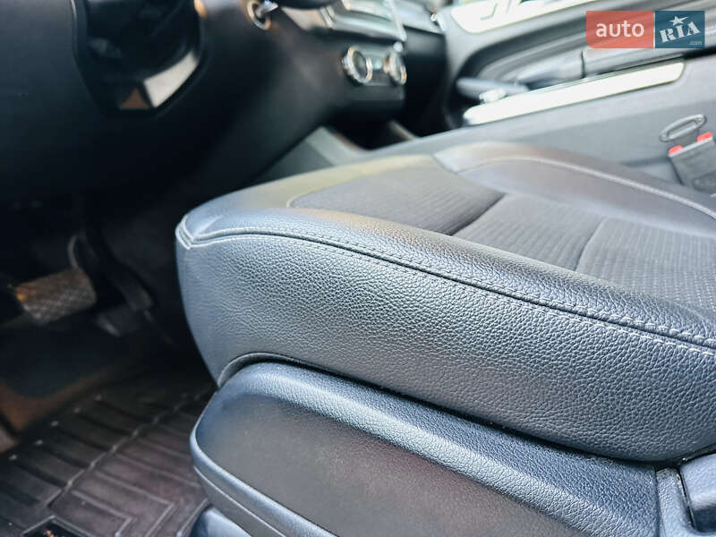 Позашляховик / Кросовер Mercedes-Benz M-Class 2012 в Дніпрі фото 13 Позашляховик / Кросовер Mercedes-Benz M-Class 2012 в Дніпрі