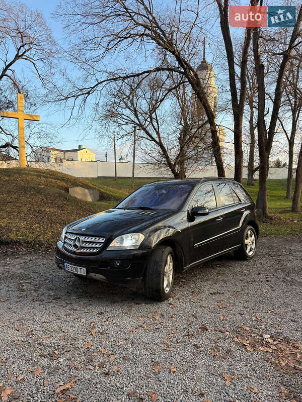 Внедорожник / Кроссовер Mercedes-Benz M-Class 2006 в Новомосковске фото 11 Внедорожник / Кроссовер Mercedes-Benz M-Class 2006 в Новомосковске
