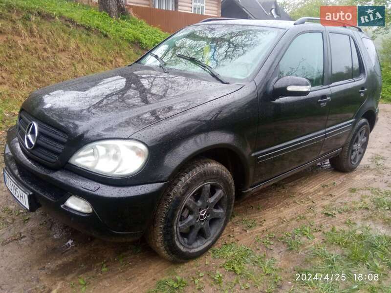 Позашляховик / Кросовер Mercedes-Benz M-Class 2004 в Івано-Франківську