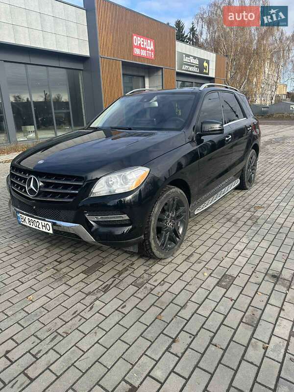 Внедорожник / Кроссовер Mercedes-Benz M-Class 2015 в Березному