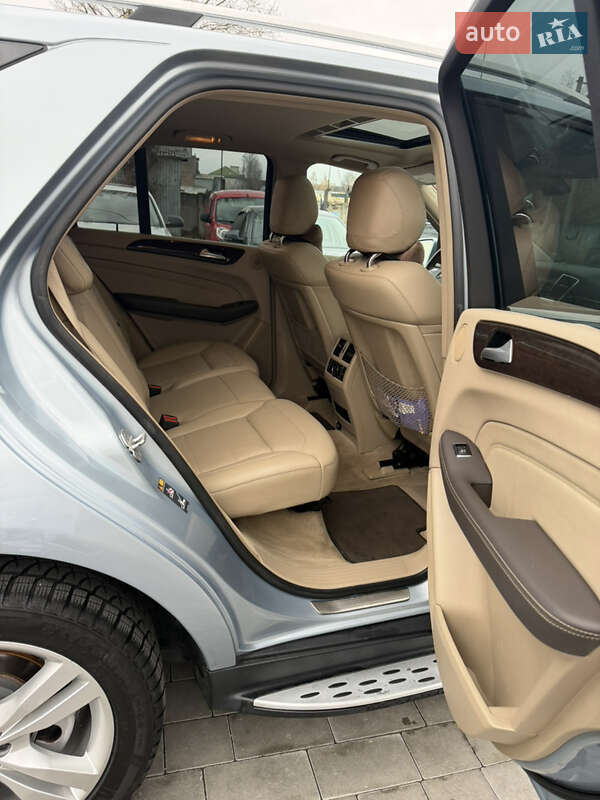 Внедорожник / Кроссовер Mercedes-Benz M-Class 2013 в Львове фото 7 Внедорожник / Кроссовер Mercedes-Benz M-Class 2013 в Львове