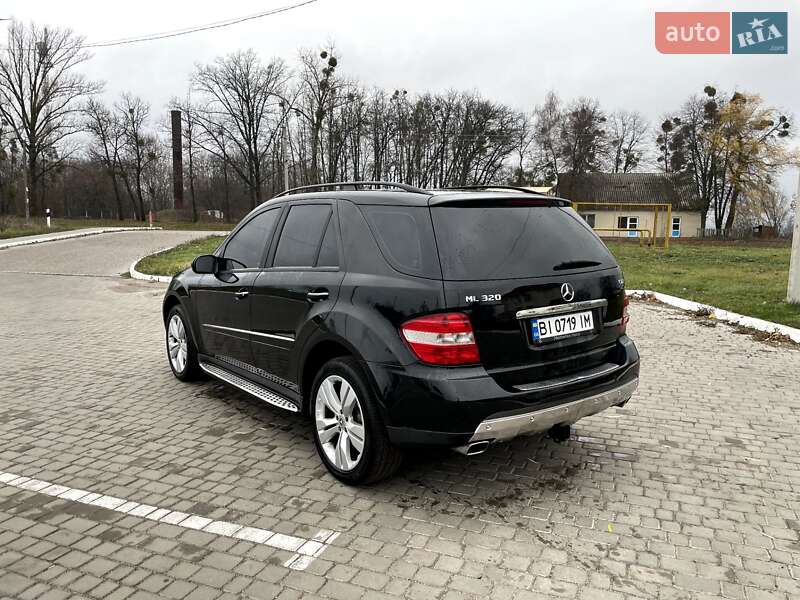 Позашляховик / Кросовер Mercedes-Benz M-Class 2005 в Шишаках фото 7 Позашляховик / Кросовер Mercedes-Benz M-Class 2005 в Шишаках