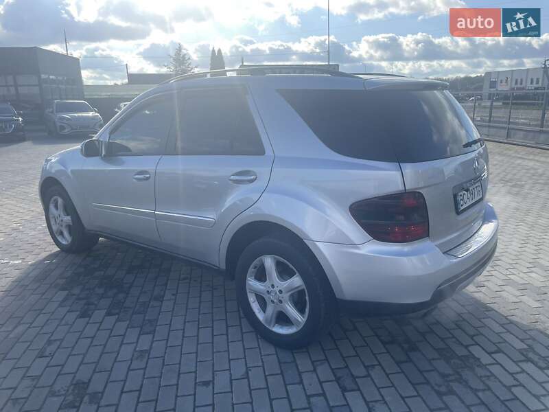 Внедорожник / Кроссовер Mercedes-Benz M-Class 2005 в Львове фото 6 Внедорожник / Кроссовер Mercedes-Benz M-Class 2005 в Львове