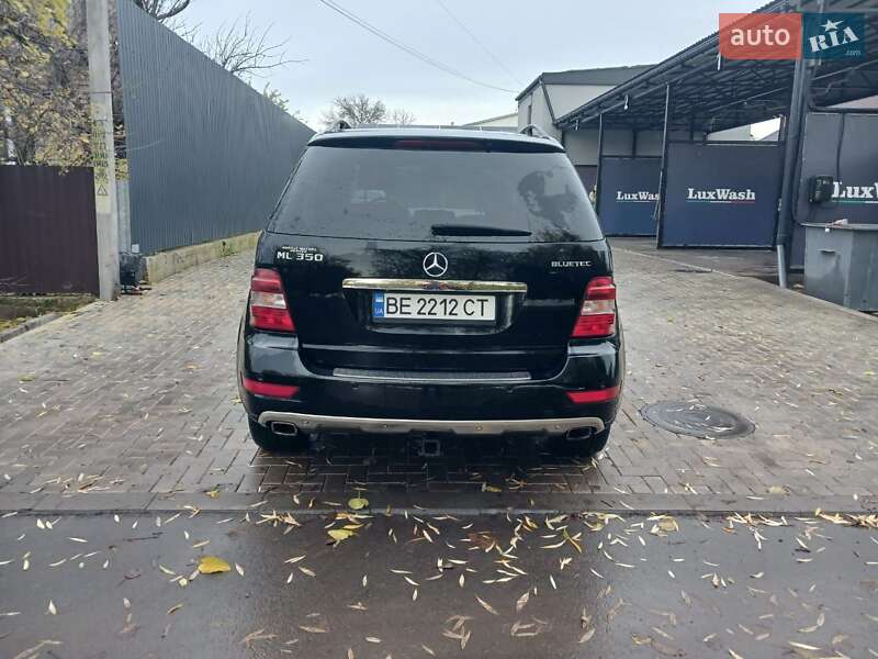 Внедорожник / Кроссовер Mercedes-Benz M-Class 2010 в Первомайске фото 5 Внедорожник / Кроссовер Mercedes-Benz M-Class 2010 в Первомайске