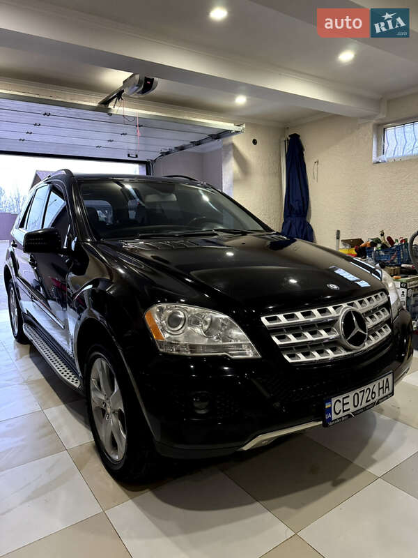 Mercedes-Benz M-Class 2011