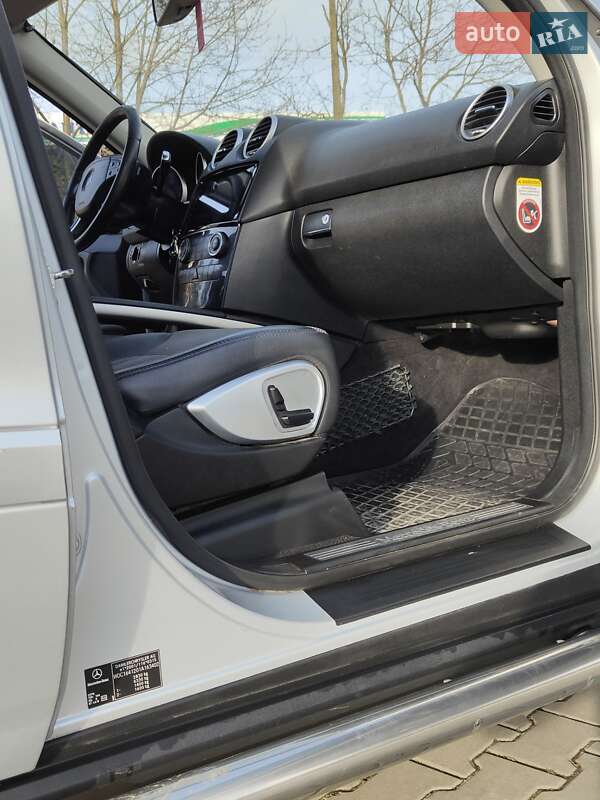 Внедорожник / Кроссовер Mercedes-Benz M-Class 2006 в Черновцах фото 21 Внедорожник / Кроссовер Mercedes-Benz M-Class 2006 в Черновцах