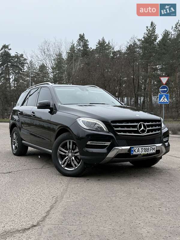 Позашляховик / Кросовер Mercedes-Benz M-Class 2013 в Охтирці