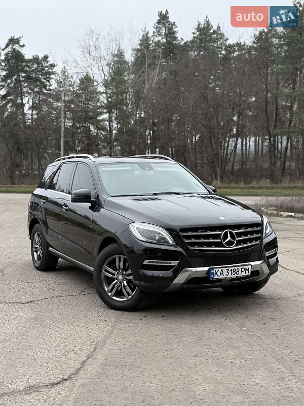 Позашляховик / Кросовер Mercedes-Benz M-Class 2013 в Охтирці