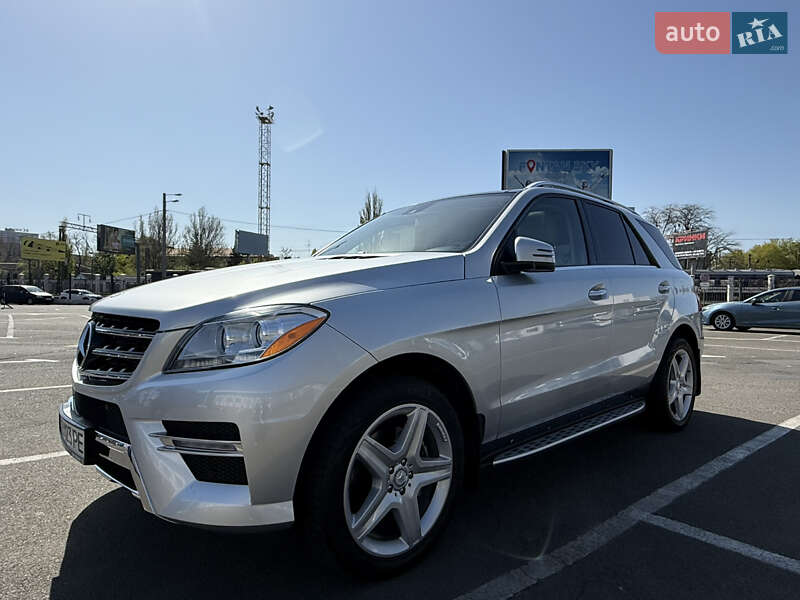 Позашляховик / Кросовер Mercedes-Benz M-Class 2013 в Одесі