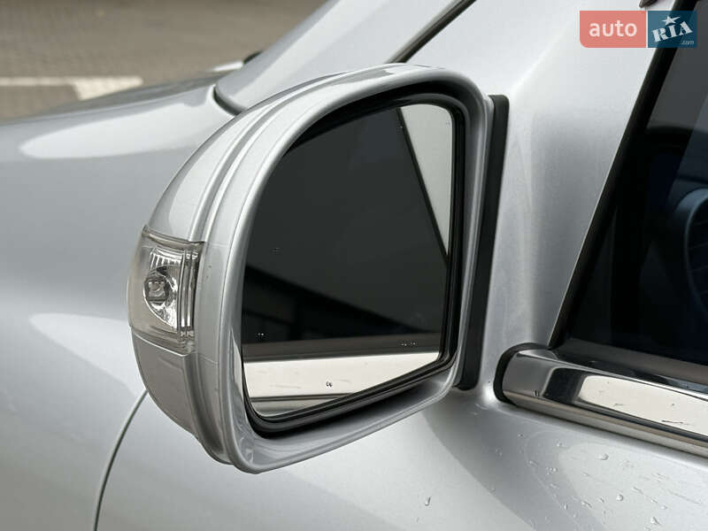 Позашляховик / Кросовер Mercedes-Benz M-Class 2008 в Рівному