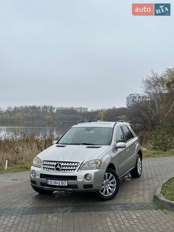Позашляховик / Кросовер Mercedes-Benz M-Class 2006 в Рівному фото 2 Позашляховик / Кросовер Mercedes-Benz M-Class 2006 в Рівному