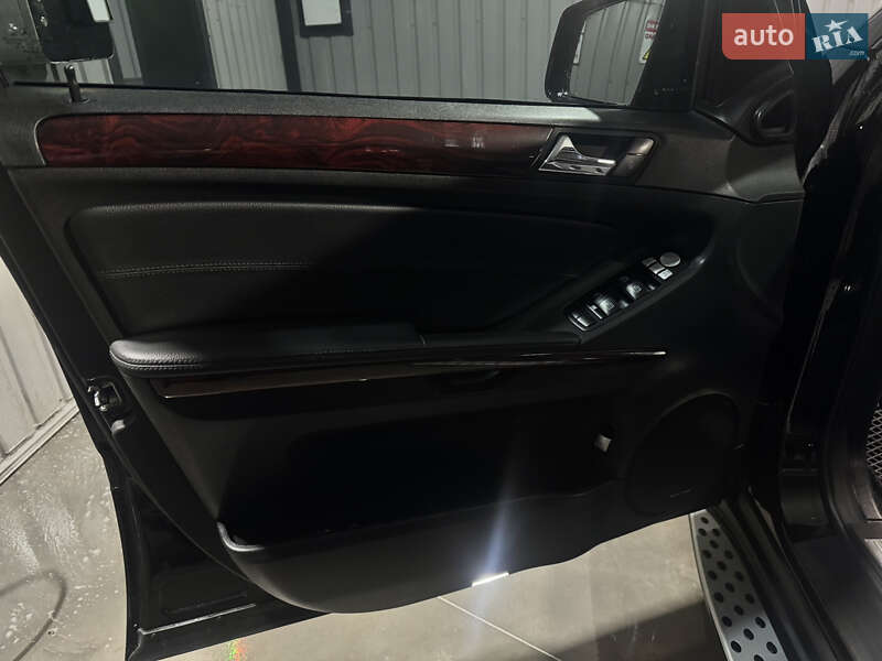 Позашляховик / Кросовер Mercedes-Benz M-Class 2008 в Бучі